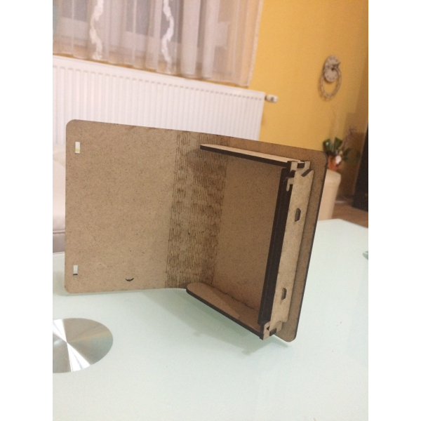 Prenota Scatola con chiusura a Taglio Laser Modello Vettoriale Prenota Scatola con chiusura a Taglio Laser Modello Vettoriale