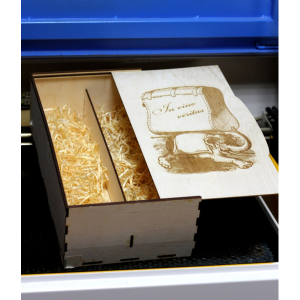 Víno Box Vektor Šablony pro 2 Láhve s Posuvnými Gravírované Víko Víno Box Vektor Šablony pro 2 Láhve s Posuvnými Gravírované Víko